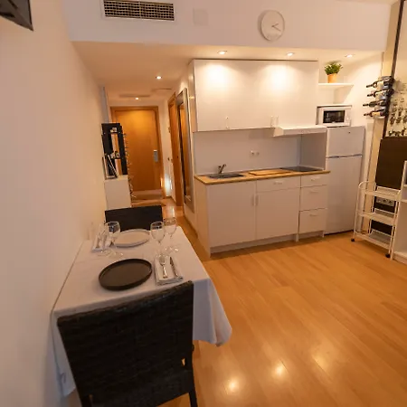 Hotel Nastasi & 4*