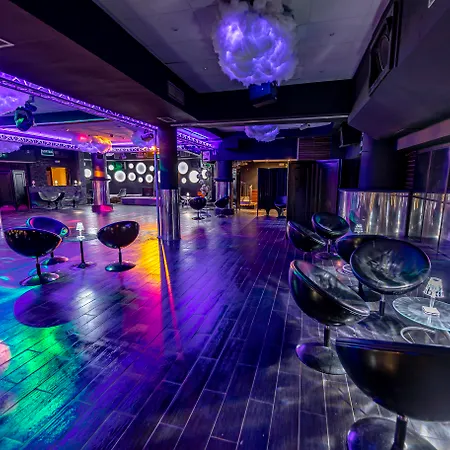 Hotel Nastasi & 4*