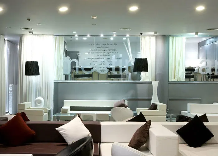 Hotel Nastasi & 4*