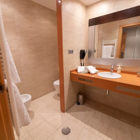 Nastasi & 4* Lleida