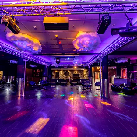 Nastasi & Hotel Lleida