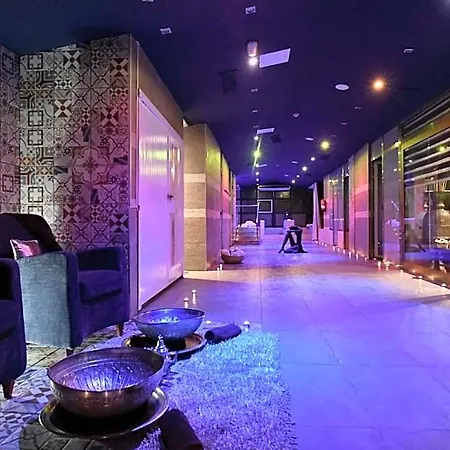 Nastasi & Hotel 4*
